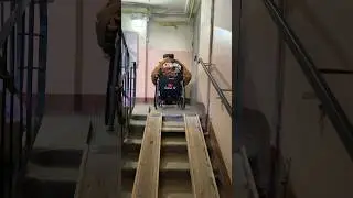КАК ИНВАЛИД ВЫХОДИТ ИЗ ДОМА 2 