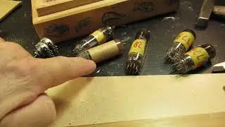 Making a 2 tube stereo audio amp with the triode pentode ECL 80 first ideas and good practice, Pt1