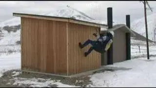 Paragliding Expert SUPERDELL Walks up Walls Without his Flat Top Paramotor!!!