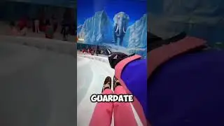 Ragazzo Prova uno Scivolo di Ghiaccio Incredibile | Esperienza Unica!🧊😱 #shorts #virale #shortvideo