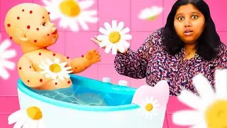 Baby doll has red spots! Barbie doll helps the Baby Born doll. Kids playing. Dolls stories for kids.