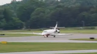 Gulfstream G200 Landing at Hickory Regional Airport  (5-24-18)