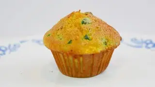 In a Jiffy! EASY Jalapeno Cheddar Corn Muffins