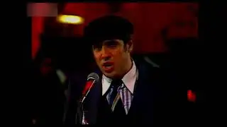 Adriano Celentano live 1977 - Dont' Paly that song