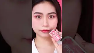 O TWO O Multifunctional Makeup Palette 3 IN 1 Lipstick Blush For Face Eyeshadow Lightweight Matte