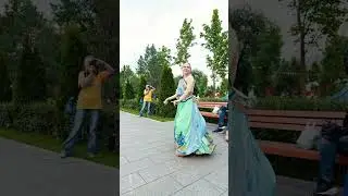 Не скроешься даже в сари от родной культуры 😁