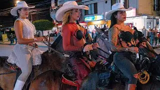 Awesome NIGHTLIFE in COLOMBIA 🔥 Stunning Women Ride Horses 😍