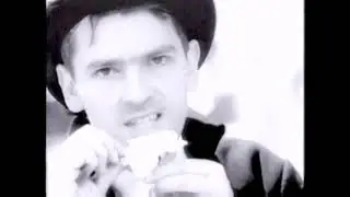 Robyn Hitchcock & The Egyptians - One Long Pair Of Eyes