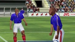 FIFA 2001 - 2000 - France VS Italy (PC)