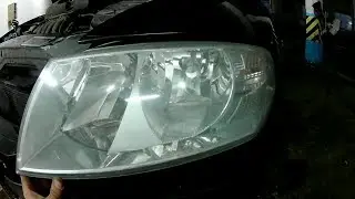 Как снять фару Scoda Octavia А5,замена ламп фар