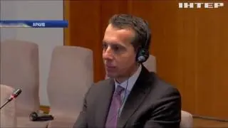 Канцлер Австрии призвал ЕС пересмотреть санкции против России