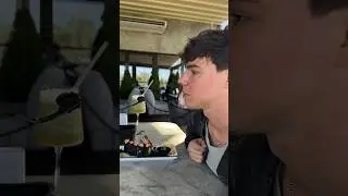 Тут легко было промазать 😂