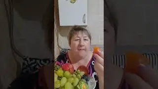 А я ем ,вкуснота!#shorts