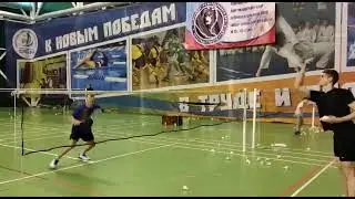 Бадминтон. Добивания открытой и закрытой стороной на сетке