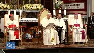 Discurso del Papa Francisco ante los obispos de Indonesia junto al clero local y catequistas