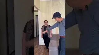 Вой , скулёж , лай .