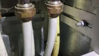 Вот что происходит с дешёвой металлопластиковой трубой после нескольких лет эксплуатации