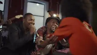 Damásio Brothers - Me Abraça (Official 4K) | 2023