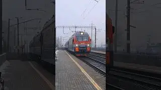 ЭП1М-576 с поездом №359 Адлер - Калининград + приветливая бригада