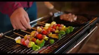 Гриль жарить мясо овощи футажи скачай для видеомонтажа