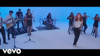 Mon Laferte - Canción Feliz (En Vivo)