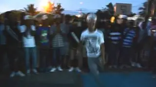 Escuadron Del Panico(Young Proto) VS Anonymous Boyz(Amarillo THT) Batalla De Gallos-Dembow 2014