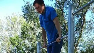 ОТЖИМАНИЯ СТАНОВЯТСЯ ЭФФЕКТИВНЕЙ!!! Опоры для отжиманий своими руками!