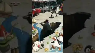 парень в яму провалился😱