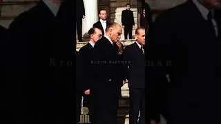 Atatürk sigara içiyor (4 Eylül 1936) 