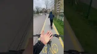 КАК ЖЕ ОНИ БЕСЯТ 