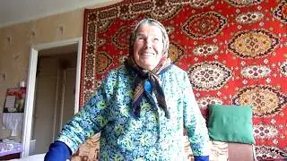 Бабушка Лида: надо любить цветы! Любуемся на фиалки.