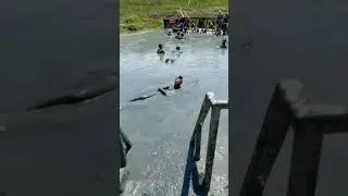 Купаюсь в ОГРОМНОМ слайме😂