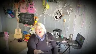 Haley Powers - Angel From Montgomery (cover)