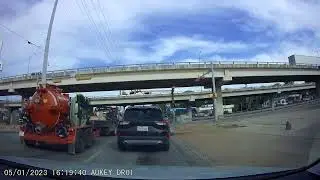 Ford Escape - I'll make my own left turn lane.