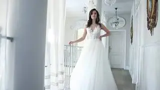 Wedding dress Chiara by Emmi Mariage Exclusive