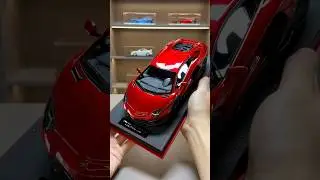 Unboxing of Lamborghini Aventador Ultimate diecast model car 