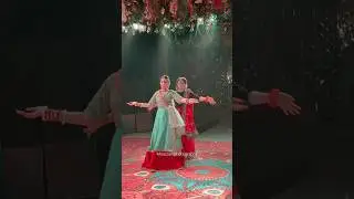 Best Mehndi dance….2024 wedding season #wedding #moazzamphotography #weddingdress #dance