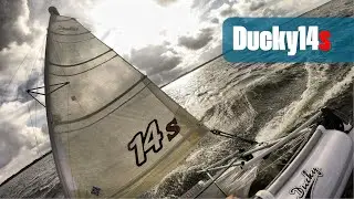 Inflatable catamaran Ducky14s / Gusty wind and fly on one hull / Надувний вітрильний катамаран
