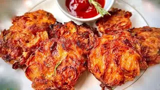 Fried Onion Street Food Recipe Easy | Try this method for the best crispy Onion Fritters !
