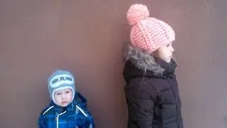 Две Вязаные Детские шапочки крючком Crochet winter children hats