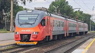 Электропоезд ЭП3Д-0025 сообщением Ростов-Главный — Лихая