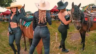 The Most Beautiful Women Riding Horses in Colombia 😍