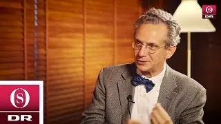 Fabio Luisi talk about Mahler