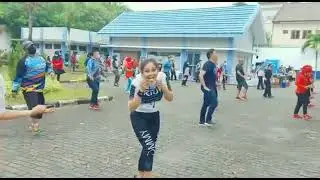 senam pagi with bank Sumsel cabang Sungailiat..asoy geboooy..💃👍