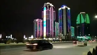 Высотки Грозный-Сити вечером | январь 2020, туризм в Чечне