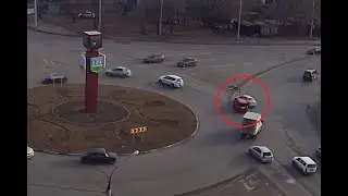 Авария на кольце в Абакане: разыскивается скрывшийся водитель
