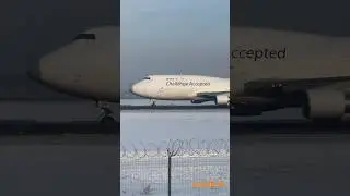 Boeing 747 «Вызов принят» на пробеге после посадки. Алма-Ата, 2024, февраль