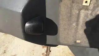Change License Plate Light Bulbs on Chevy Traverse and similar (QUICK and EASY)
