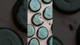 Thick and soft Crumbl Cookie inspired Oreo Easter egg cookies 🪺🩵
