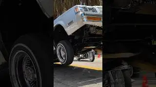 Buick Regal LOWRIDER HOPPING in Elysian Park! 🌴